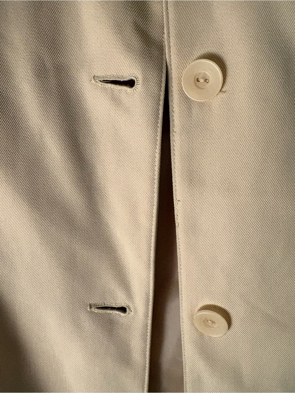 Liz Claiborne Beige Classic Single-Breasted Trench Jacket - Picture 4 of 5